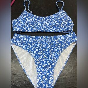Blue and white floral bikini size small